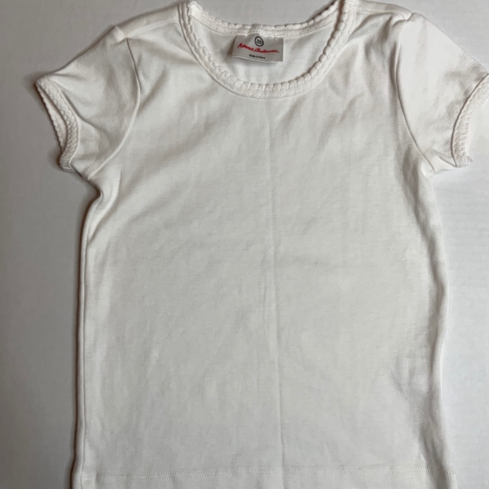 (3/$18) Hanna Andersson size 4 girls t-shirt